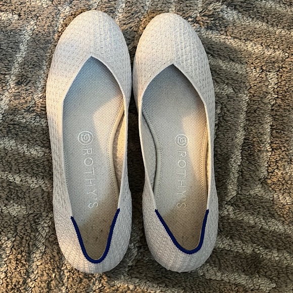 Shoes - Rothy’s Round Toe Flat